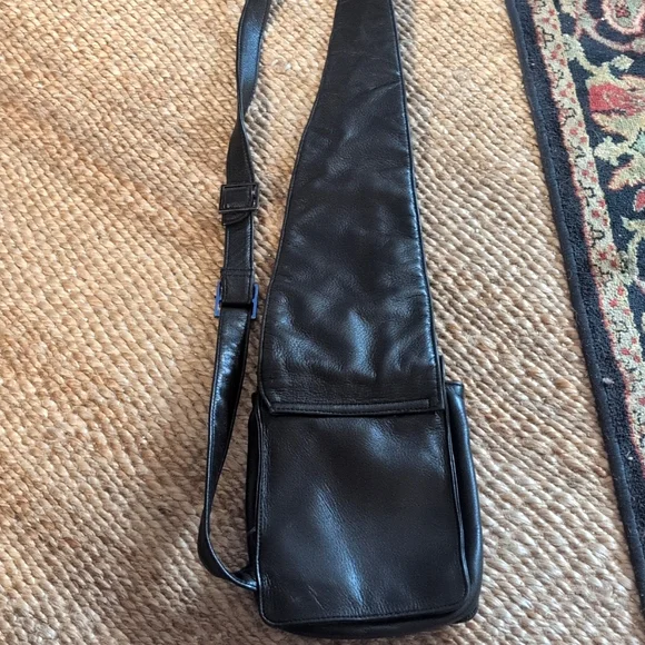 Black Leather Perlina Sling Bag - Picture 4 of 4